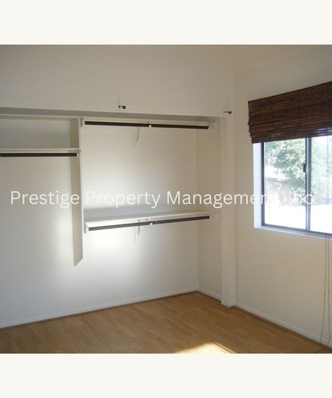 Photo - Uniquely Designed Floor-plan!!