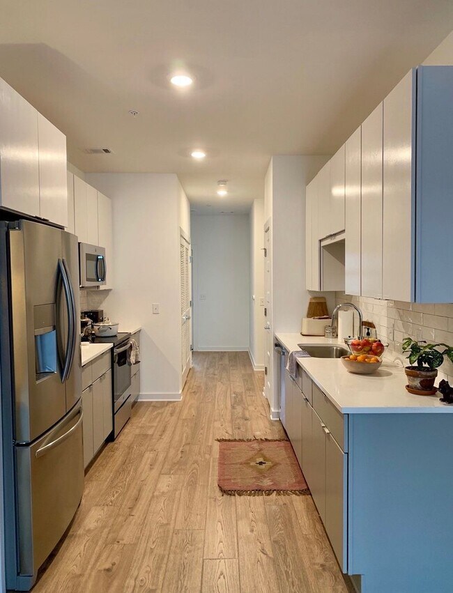 Photo - 1 Bedroom Condo at Segment in WEHO