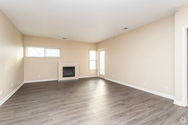 2BR, 2BA - 1,247SF - Living Room