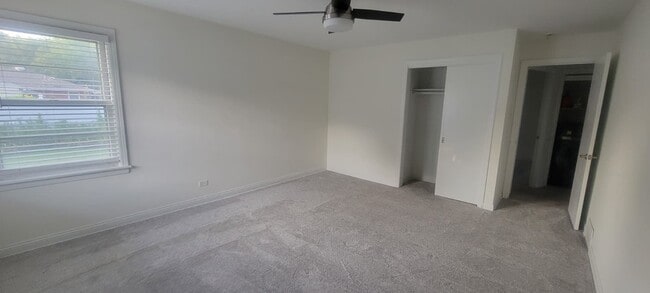 Photo - 5018 Dobson St
