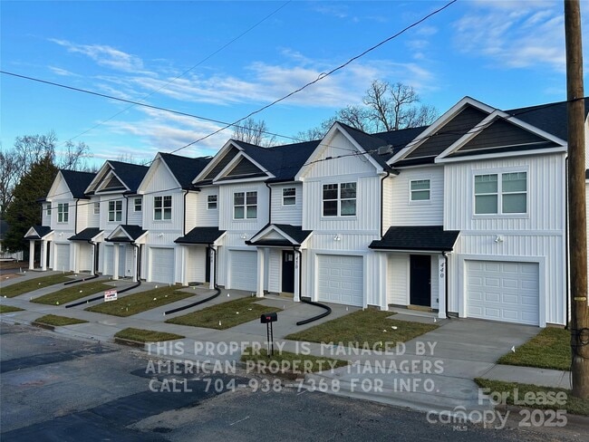 Photo - 480 W F St Townhome