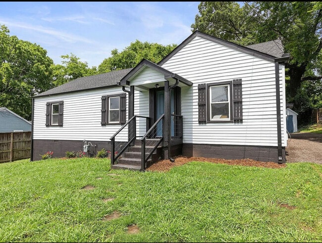 Building Photo - 1514 Jewell St Rental