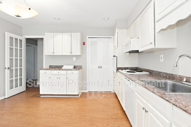 17 Farragut Ct