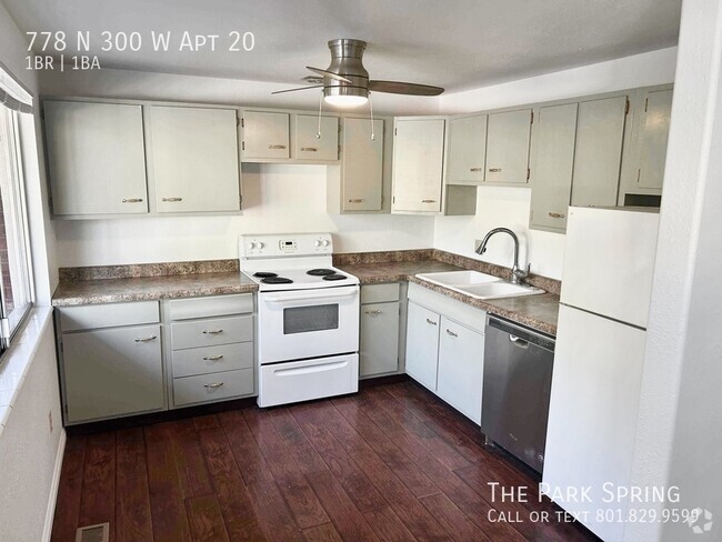 Building Photo - Large 2nd Floor Pet Friendly 1 Br in Marma... Unit 20 Rental