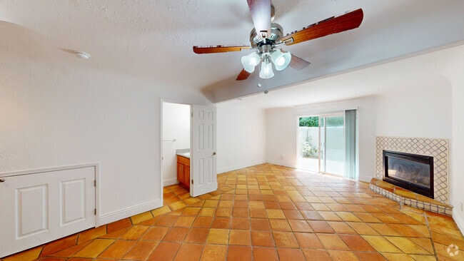 Building Photo - 18239 Happy Ln Unit 18(#239) Rental