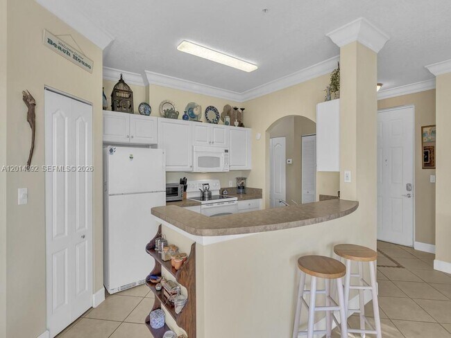 5035 Fairways Cir Unidad 305