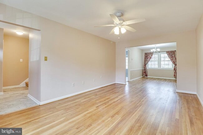 Photo - 3227 Dunster Ct