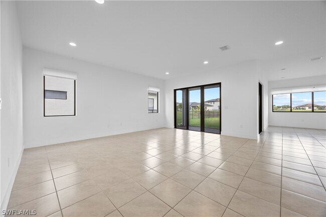 Photo - 5032 Frattina St.