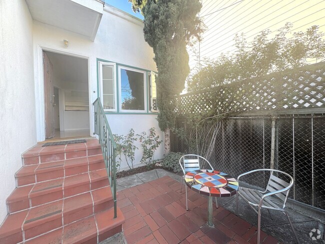 Building Photo - Mission District: Cottage-Like Apartment w... Unit 376 San Jose Ave.