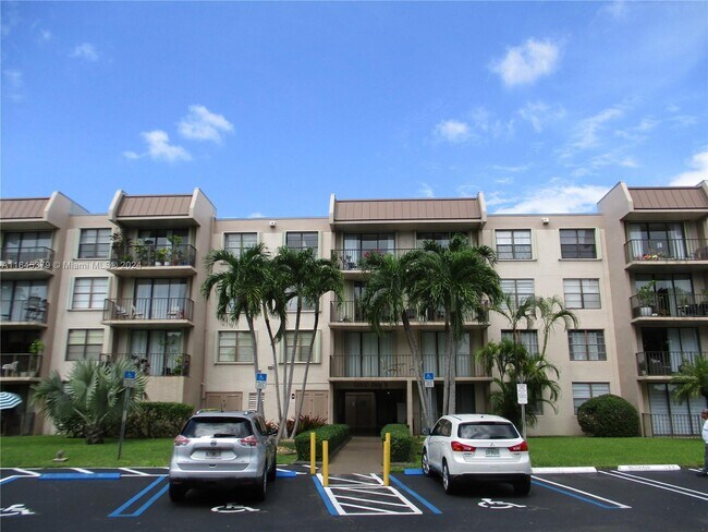 Photo - 13000 SW 92nd Ave Condo Unit B207