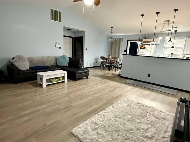 Photo - 4934 Teras Point Way