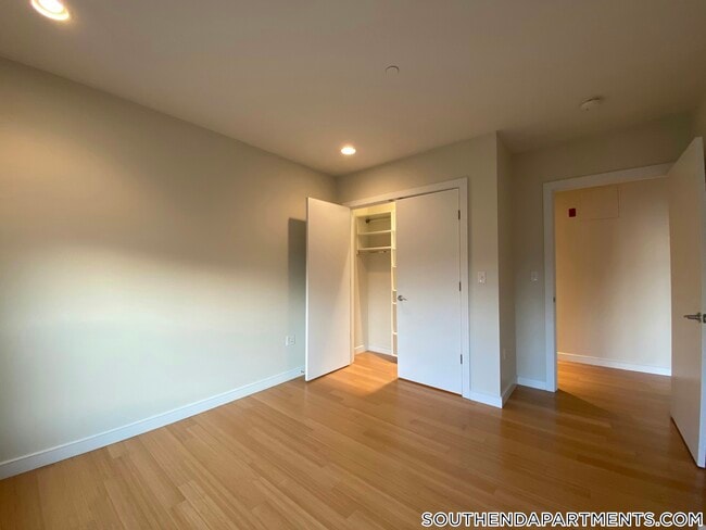 Photo - 601 Albany St Unit 606