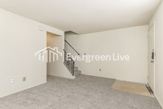 Photo - 8040 Mt Everest St