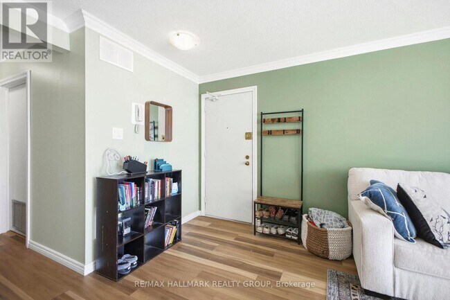 Photo - 39 Stonehaven Dr