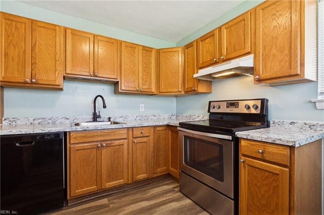 Photo - 301 Pepper Mill Ct