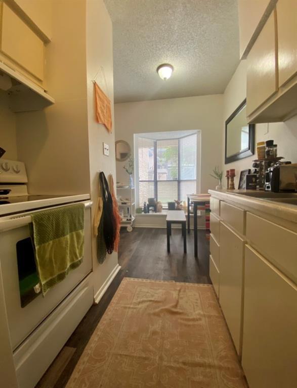 Photo - 2604 Salado St Unit 101