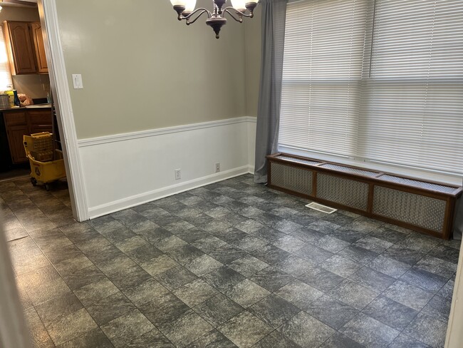Dining Room - 34 Shadyside Dr House