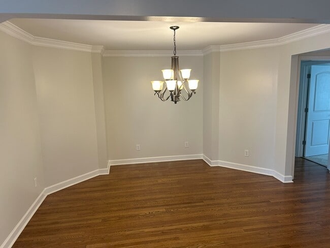 Photo - 3 Bed / 2 Bath Rental House in Huntsville, AL 35802