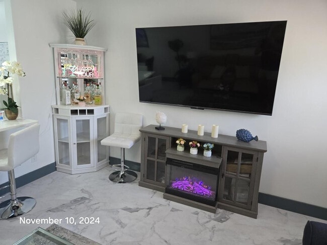 Photo - 2909 Middle River Dr Unit 103