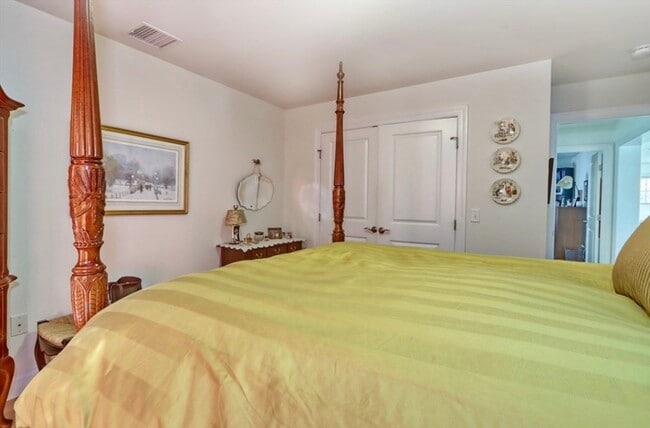 Photo - 32 Lagrange St Unit 1