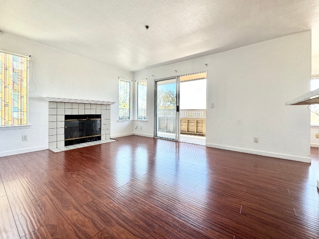 Building Photo - 705 Canonbury Way Rental