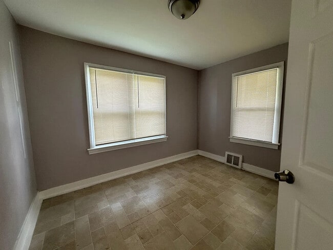 Photo - 4167 Isabelle St