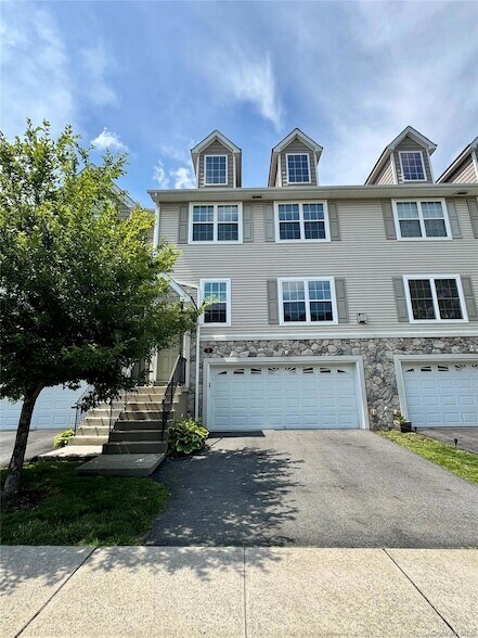 Photo - 8 Seeley Bull St Unit 120