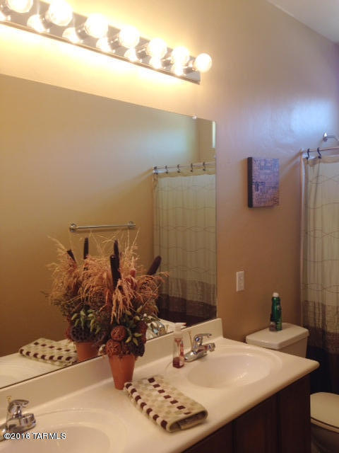 Photo - 12694 N Maize Dr