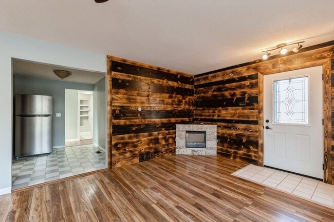 Photo - CHARMING RANCH!! 3 Bedroom, 2 Bath Home in Windsor Heights