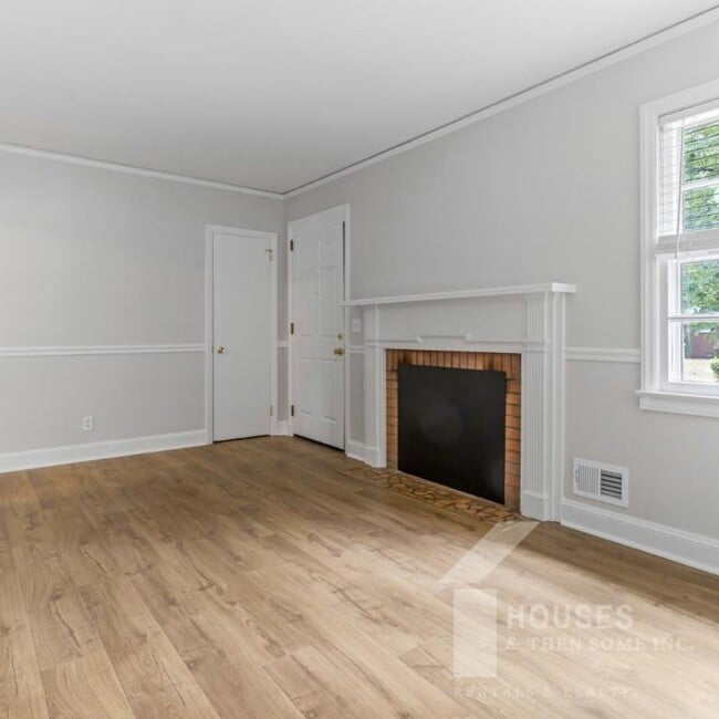 Photo - 9 Forestdale Dr