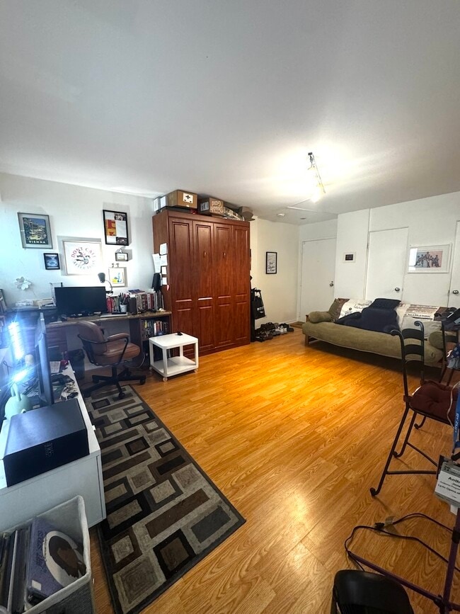 Photo - 40 E 9th St Unit 412