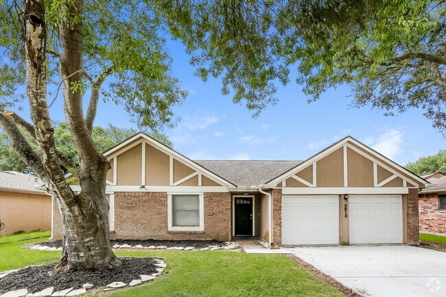 Building Photo - 2613 Orion Dr Rental