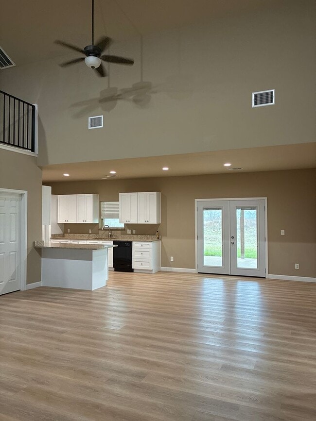 Photo - 5BR/3BA w/ Front Yard + Assigned Parking in Kingsbury, TX