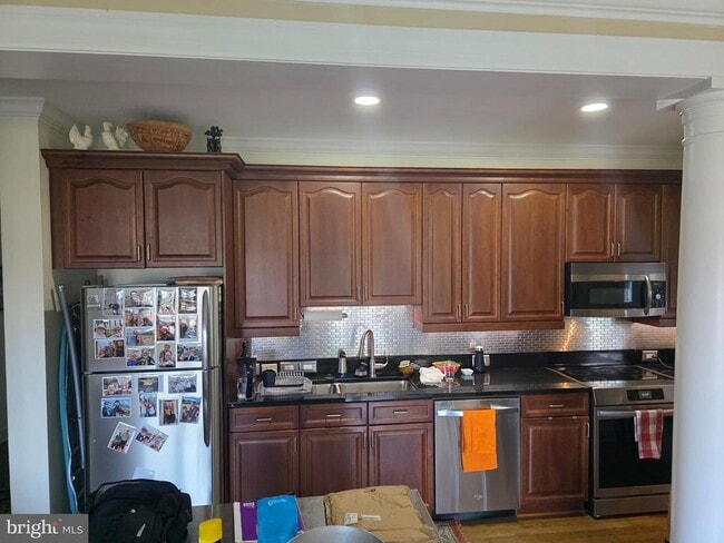 Photo - 401 13th St NE Unit 408