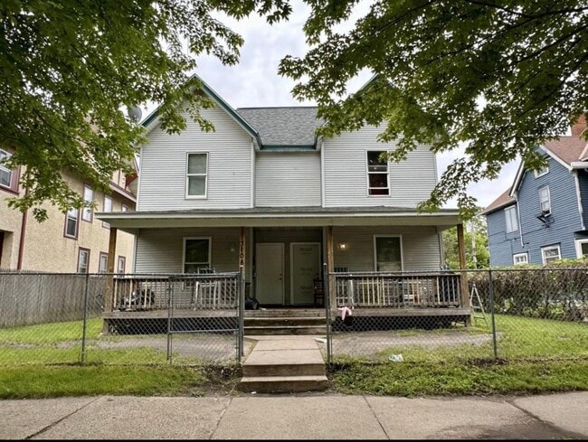 Photo - 3108 Oakland Ave Unit 3