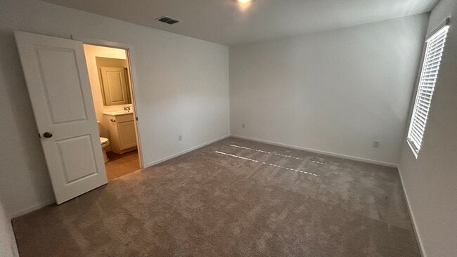 Photo - 3125 Campeiro Ave