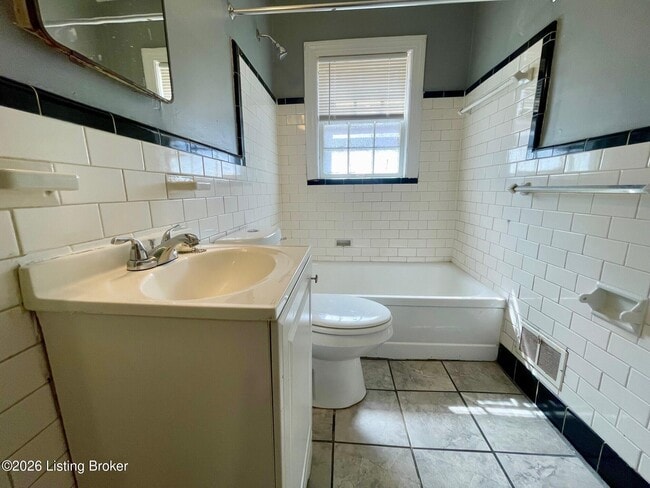 Photo - 5024 S 3rd St Unit 3C