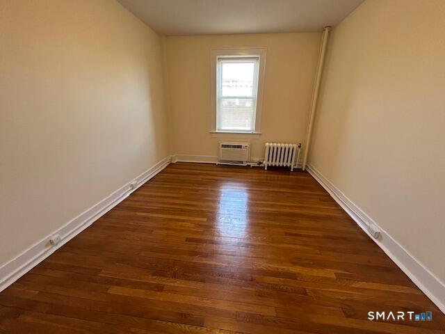 Photo - 218 Bedford St