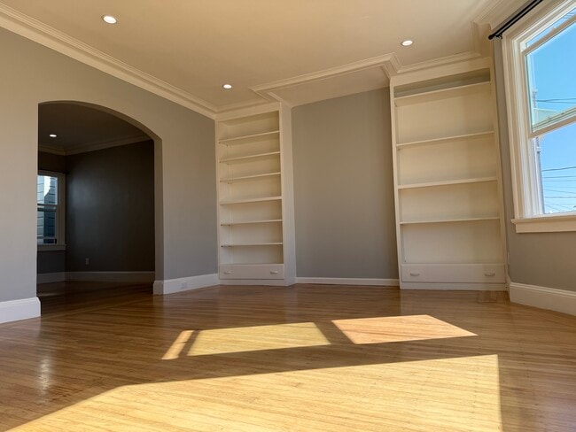 Photo - 806 42nd Ave