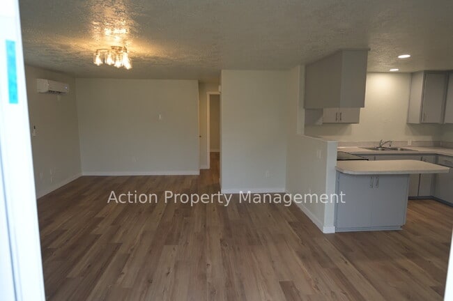 Photo - 2 bed, 1 bath, 1 car garage in Sequim