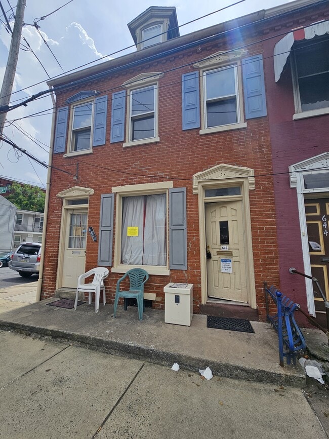 Photo - 642 Columbia Ave Casa