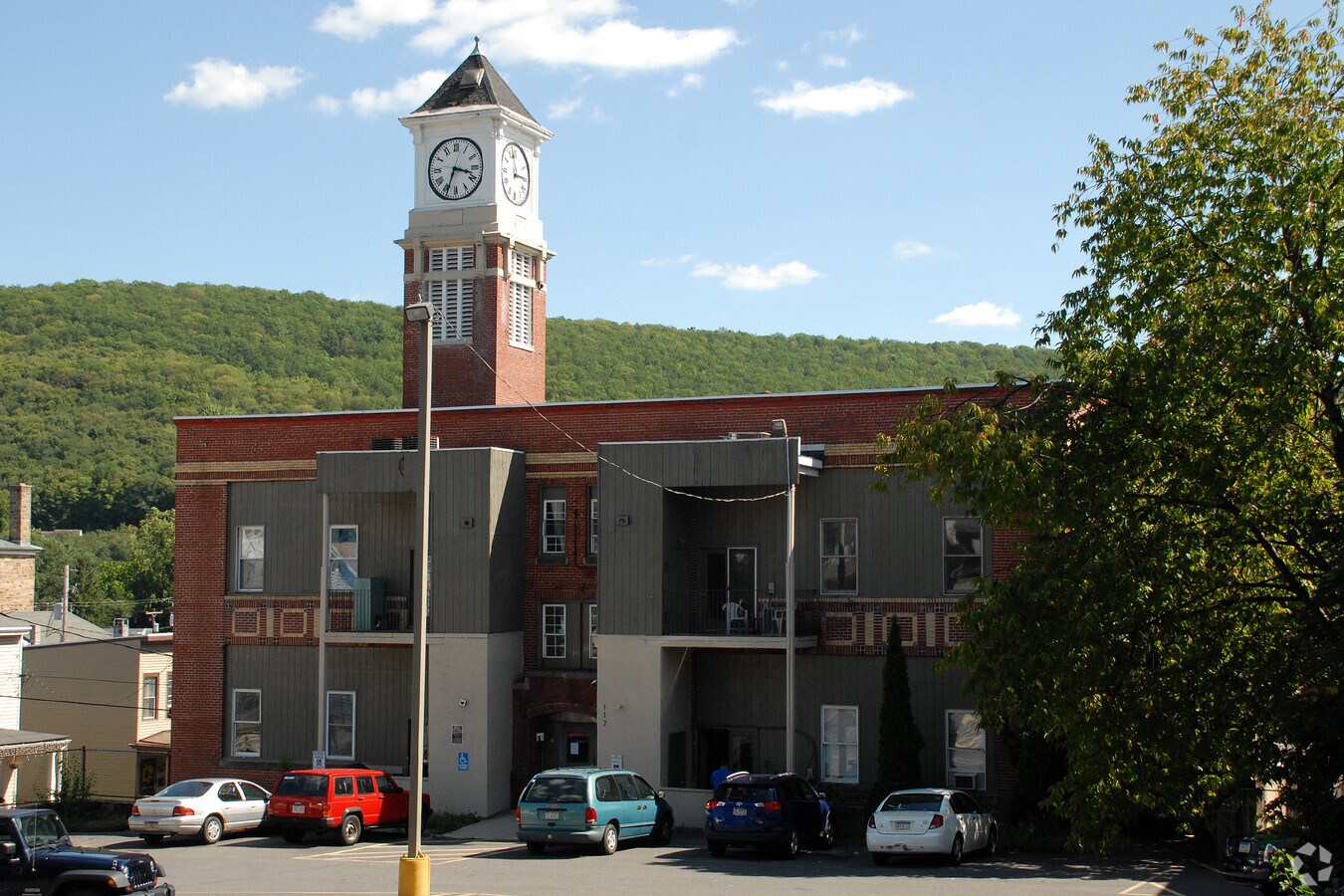 Photo - 117-119 North St