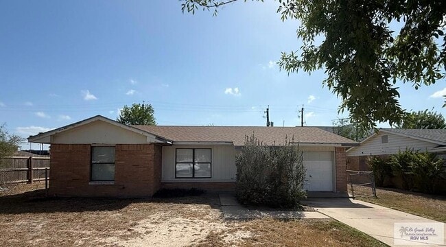 Photo - 2020 S 23rd St