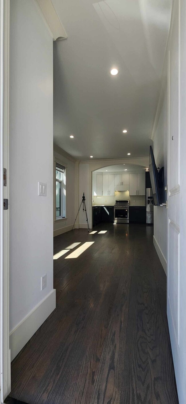 Photo - 1133 N 33rd Pl