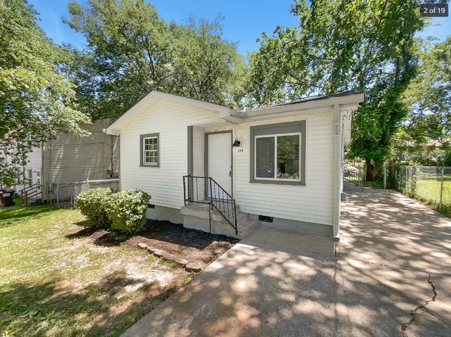 Photo - 114 McKinley St