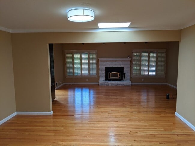 Photo - EMERALD HILLS - Premium updates thoughout including park like back yard