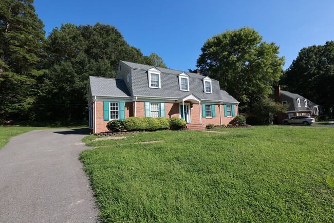 Photo - Incredible 2 story in West End with huge w...