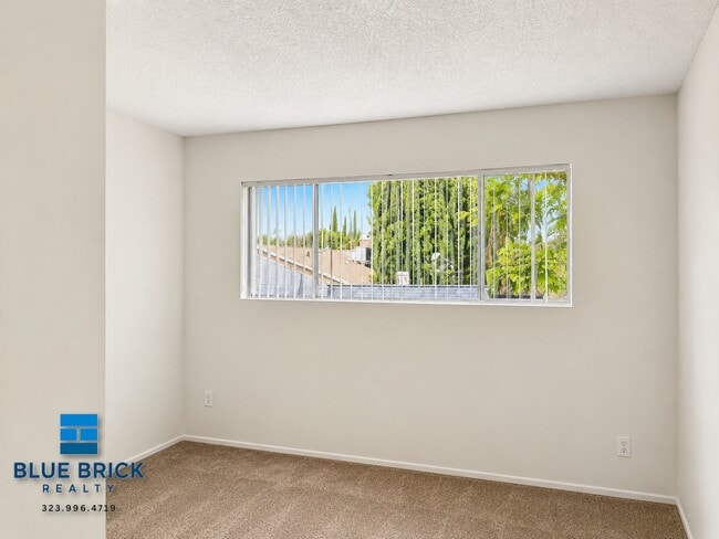 Photo - 6226 Craner Ave Unidad 14