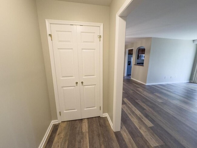 Photo - 4549 1/2 Hedgerow Dr