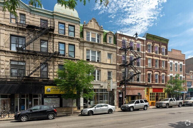 Photo - 1328 W 18th St